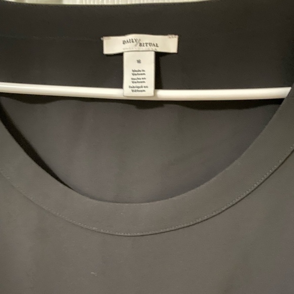 Daily Ritual | Women | Blouse - Picture 3 of 6